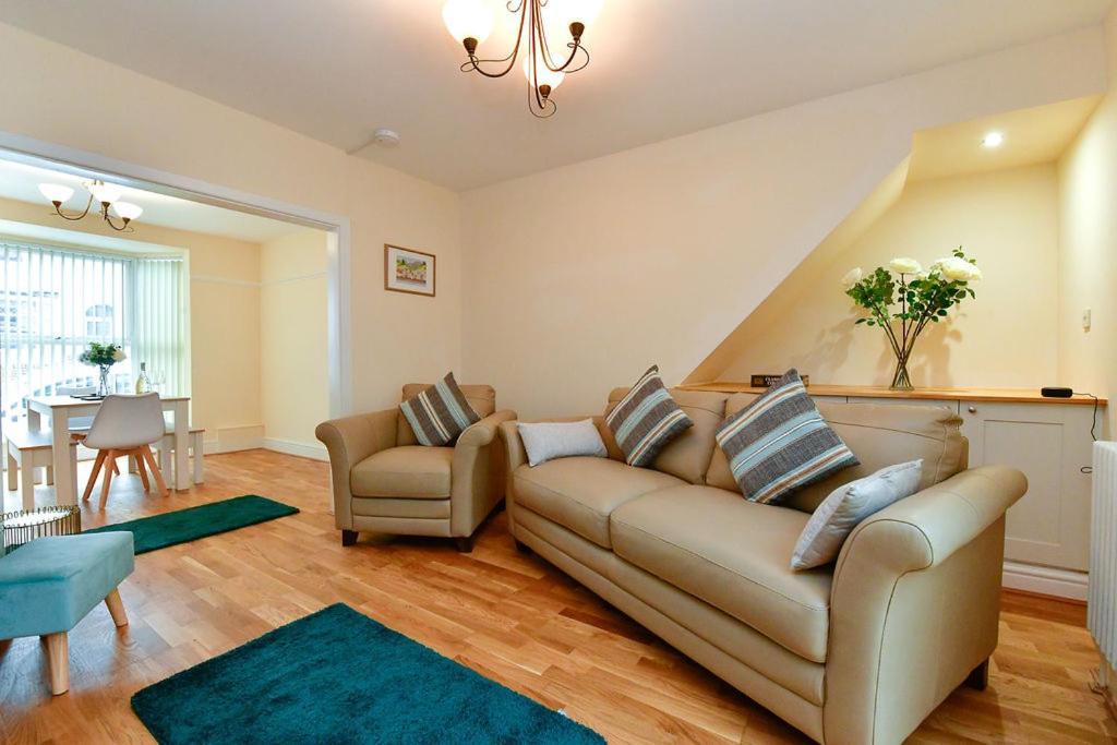 Just Stay Wales - Castle Square Cottage, Mumbles Esterno foto