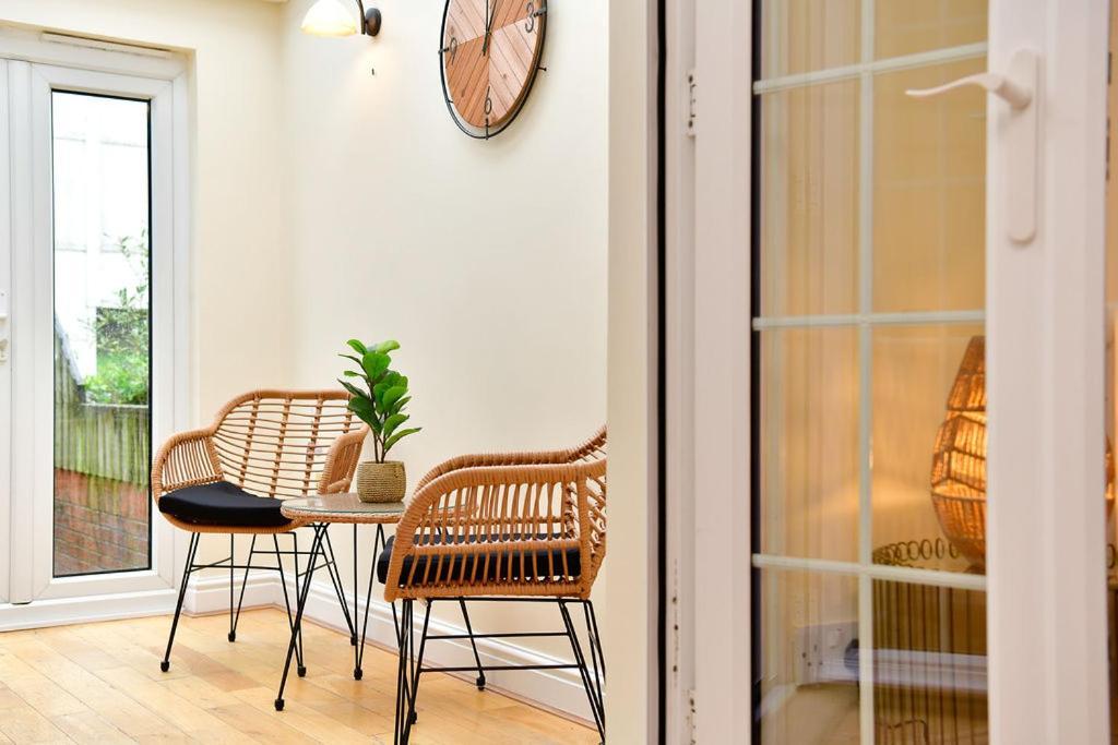 Just Stay Wales - Castle Square Cottage, Mumbles Esterno foto