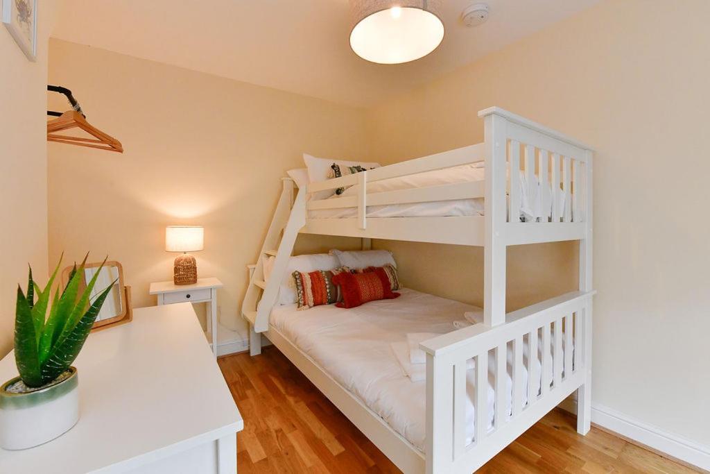 Just Stay Wales - Castle Square Cottage, Mumbles Esterno foto